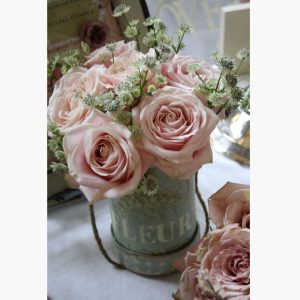 DECORATED WOODEN BOX - ROSES